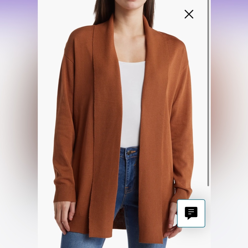 Light weight basic cardigan in cinnamon.